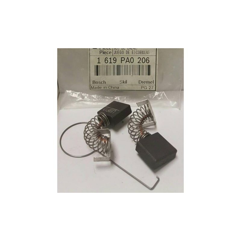 BOSCH Set perii de carbune