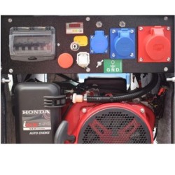 Generator de curent GENMAC CombiPro G5500HC-M P maxim 4,6 KW/400V 1,5 KW/230V motor Honda GX270