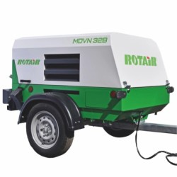 Motocompresor ROTAIR MDVN 32B debit 3100l/min, 7 bar motor Briggs&#038;Stratton 40 cp, tractabil rutier