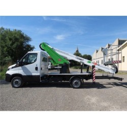 Nacela cu brat telescopic articulat montata pe autosasiu COMET Eurosfilo 19/2/14 HQ H 19m L 14m 250KG