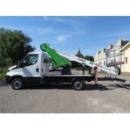 Nacela cu brat telescopic articulat montata pe autosasiu COMET Eurosfilo 19/2/14 HQ H 19m L 14m 250KG