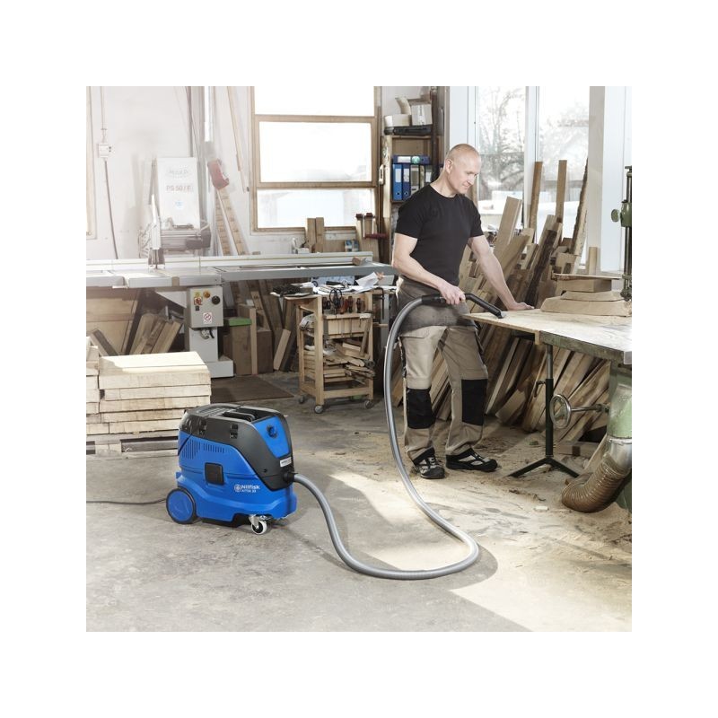 Aspirator Industrial LIGHT Attix 33-2L IC - 1400W, 30 litri - Nilfisk-107412103