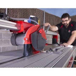 Masina de taiat gresie, faianta si placi 102cm, 2.2kW Trifazat 400V, DS-250-N 1000 Laser & Level ZERO DUST - RUBI-52925 Masina de taiat gresie, faianta si placi 102cm, 2.2kW Trifazat 400V, DS-250-N 1000 Laser & Level ZERO DUST - RUBI-52925