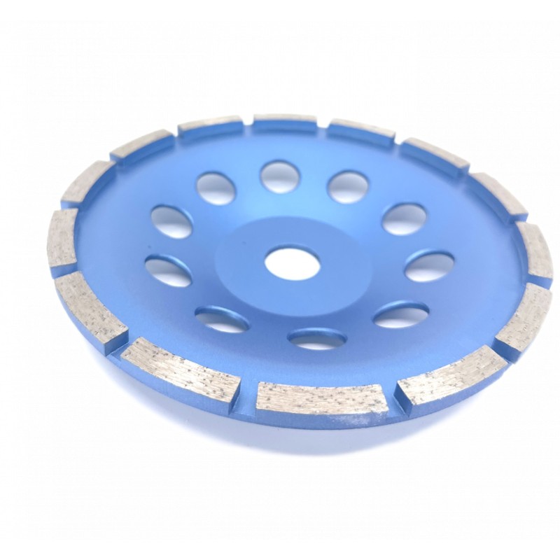 Disc cupa diamantata pentru slefuire Beton/Abrazive 180x22,2mm Standard Profesional - BlueLine - DXDY.BLEC.180 Disc cupa diamantata pentru slefuire Beton/Abrazive 180x22,2mm Standard Profesional - BlueLine - DXDY.BLEC.180