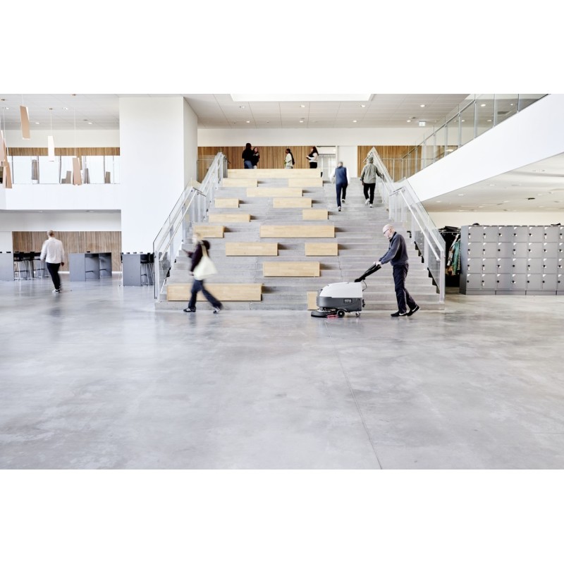 Masina de spalat / aspirat pardoseli SC370 43B - 432mm, 25 litri - Nilfisk-50000627