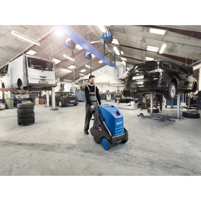 Aparat de spalat cu apa calda sub presiune MH 4M -200/960 FA, 7200 W, 200 bar, 960 l/h - Nilfisk-107146920