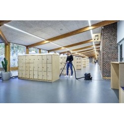 Aspirator Comercial USCAT VP400 HEPA EC - 700W, 10 litri - Nilfisk-107421172