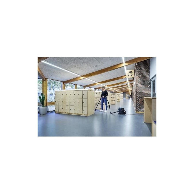 Aspirator Comercial USCAT VP400 HEPA EC - 700W, 10 litri - Nilfisk-107421172