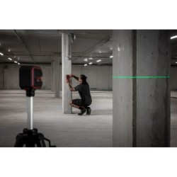 Laser verde, cu linii în cruce si punct, X2 GREEN Professional - distanta 30m, (adaptor si valiza incluse) - Sola-71014101