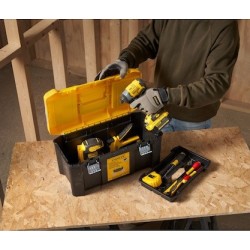 Stanley STST-757871 Cutie esentiala, inchidere metalica 19", 485x251x248mm