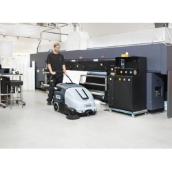 Masina de maturat cu acumulator, SW900 84B - 825/1050mm, 60 litri - Nilfisk-9084110010