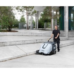 Masina de maturat cu acumulator, SW900 84B - 825/1050mm, 60 litri - Nilfisk-9084110010