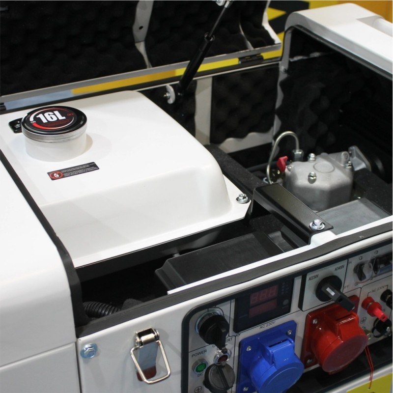 Generator insonorizat diesel SENCI SCDG-10000SE TEQ Pmax 9.4kVA 230V/400V pregatire ATS inclusa