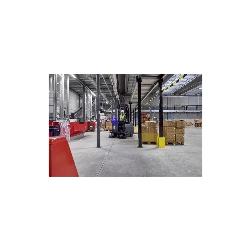 Masina de maturat cu post-conducere si acumulator, SW3000 - 1350mm, 100 litri - Nilfisk-50000740