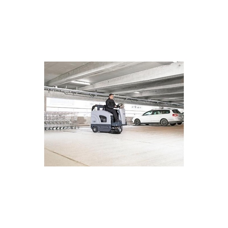 Masina de maturat cu post-conducere si acumulator, SW 4000B - 1250mm, 75 litri - Nilfisk-9084400010