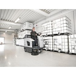 Masina de maturat cu post-conducere si acumulator, SW 4000B - 1250mm, 75 litri - Nilfisk-9084400010