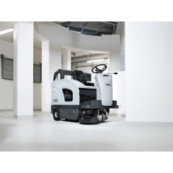 Masina de maturat cu post-conducere si acumulator, SW 4000B - 1250mm, 75 litri - Nilfisk-9084400010