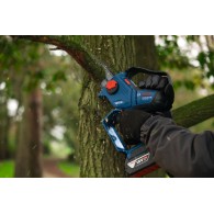 BOSCH GKE 18V-15 (SOLO) Ferastrau cu lant Li-Ion, 18V, lama 15 cm, grosime lant 1.1 mm, pas 3/8", fara acumulator in set