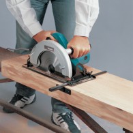 Makita N5900B Ferastrau circular de mana 2000W, 235mm