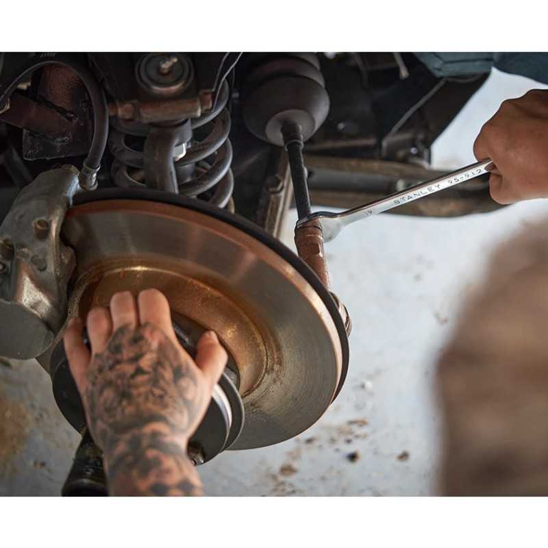 Stanley STMT82832-1 Set tubulare 1/4"+1/2"+ chei - 41 piese