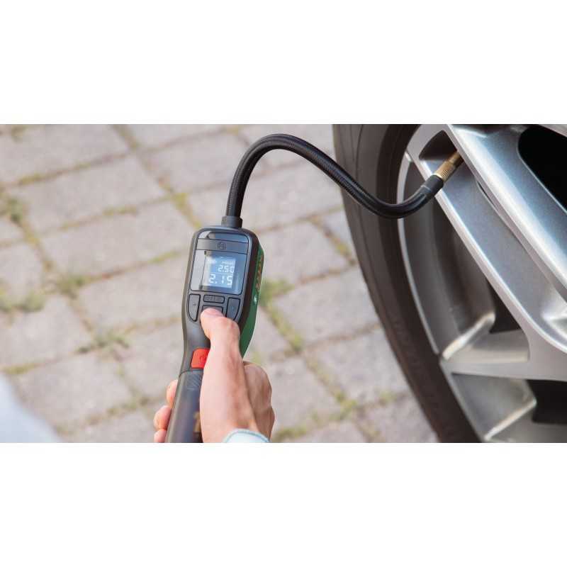 Bosch EasyPump Pompa pneumatica cu acumulator integrat, 3.6V, 3Ah, 10bar, cablu USB + geanta