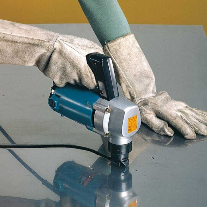 Makita JS3201J Foarfece taiat tabla 710W, 2.5mm