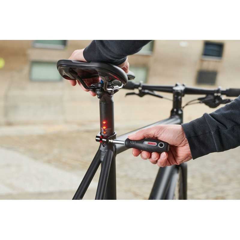 Bosch Set 45 piese Extra Hard mixt cu chei tubulare