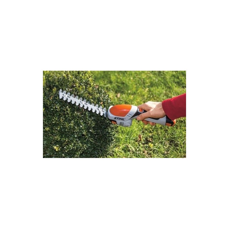 Stihl HSA26 Foarfeca de gradina cu acumulator Li-Ion 10.8V, 2Ah